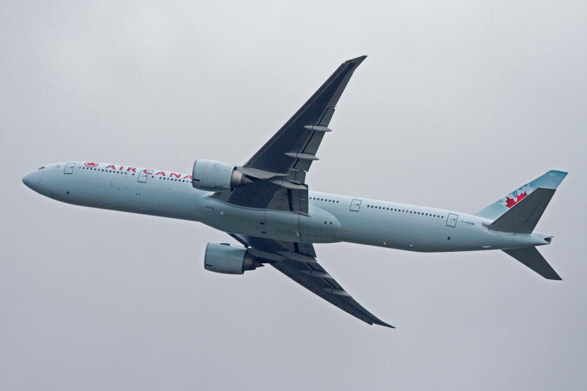 Air Canada (AC-ACA), C-FIUW, Boeing, 777-333 ER, 06.04.2017, FRA-EDDF, Frankfurt, Germany 