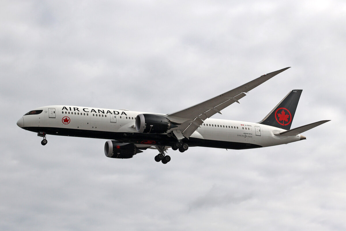 Air Canada, C-FRTG, Boeing 787-9, msn: 37184/558, 06.Juli 2023, LHR London Heathrow, United Kingdom.