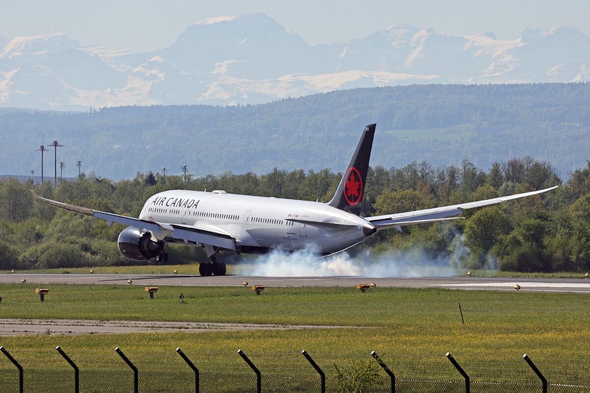 Air Canada, C-FVNF, Boeing B787-9, msn: 38362/845, 23.April 2026, ZRH Zürich, Switzerland.