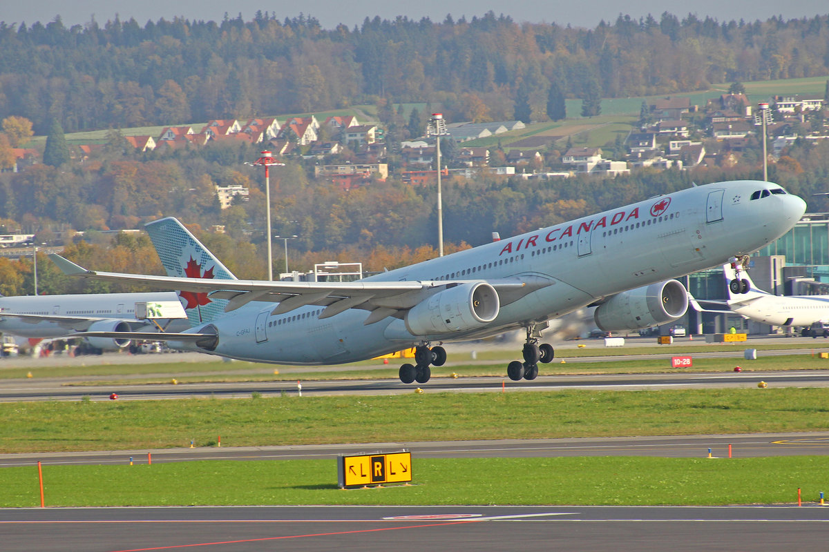 Air Canada, C-GFAJ, Airbus A330-343X, 03.November 2017, ZRH Zürich.