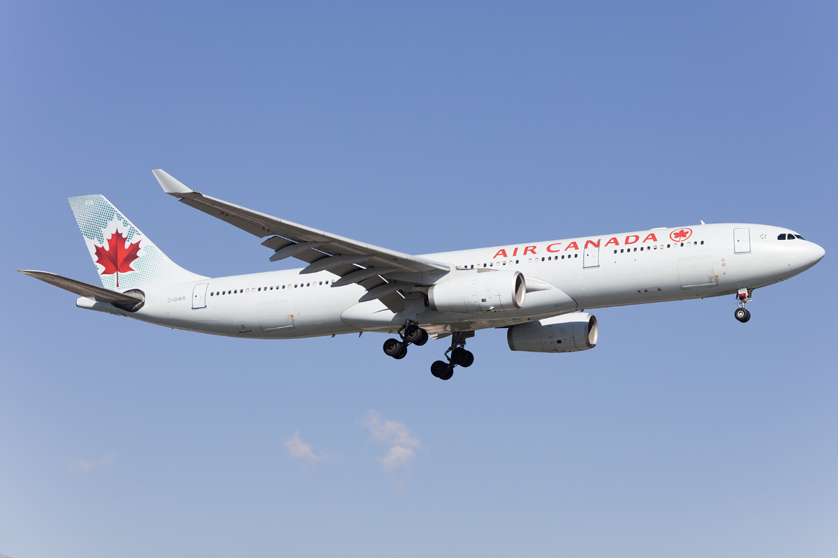 Air Canada, C-GHKR, Airbus, A330-343X, 17.04.2017, GVA, Geneve, Switzerland 


