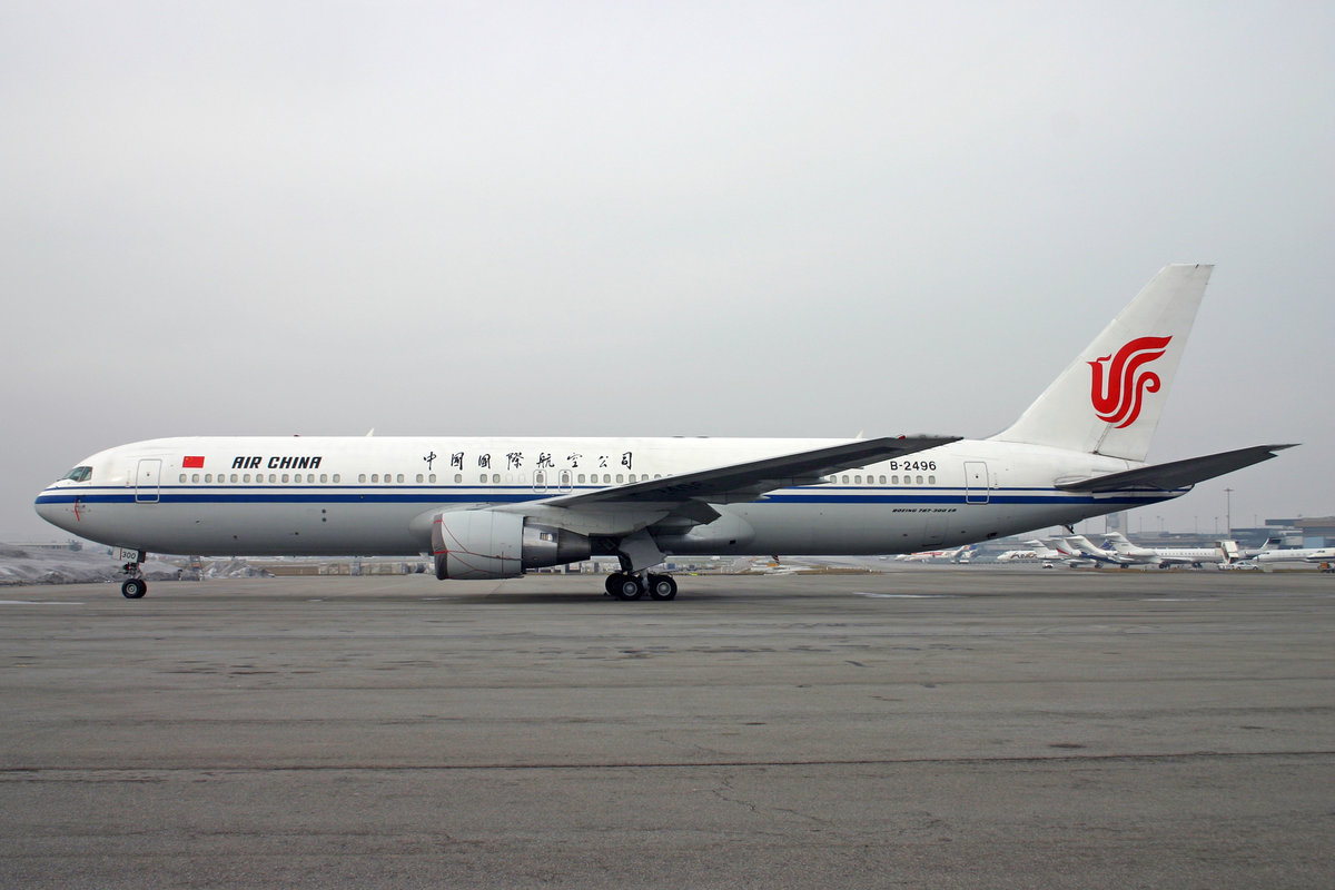 Air China, B-2496, Boeing 767-3Q8ER, msn: 30301/762, 25.Januar 2006, ZRH Zürich, Switzerland.
