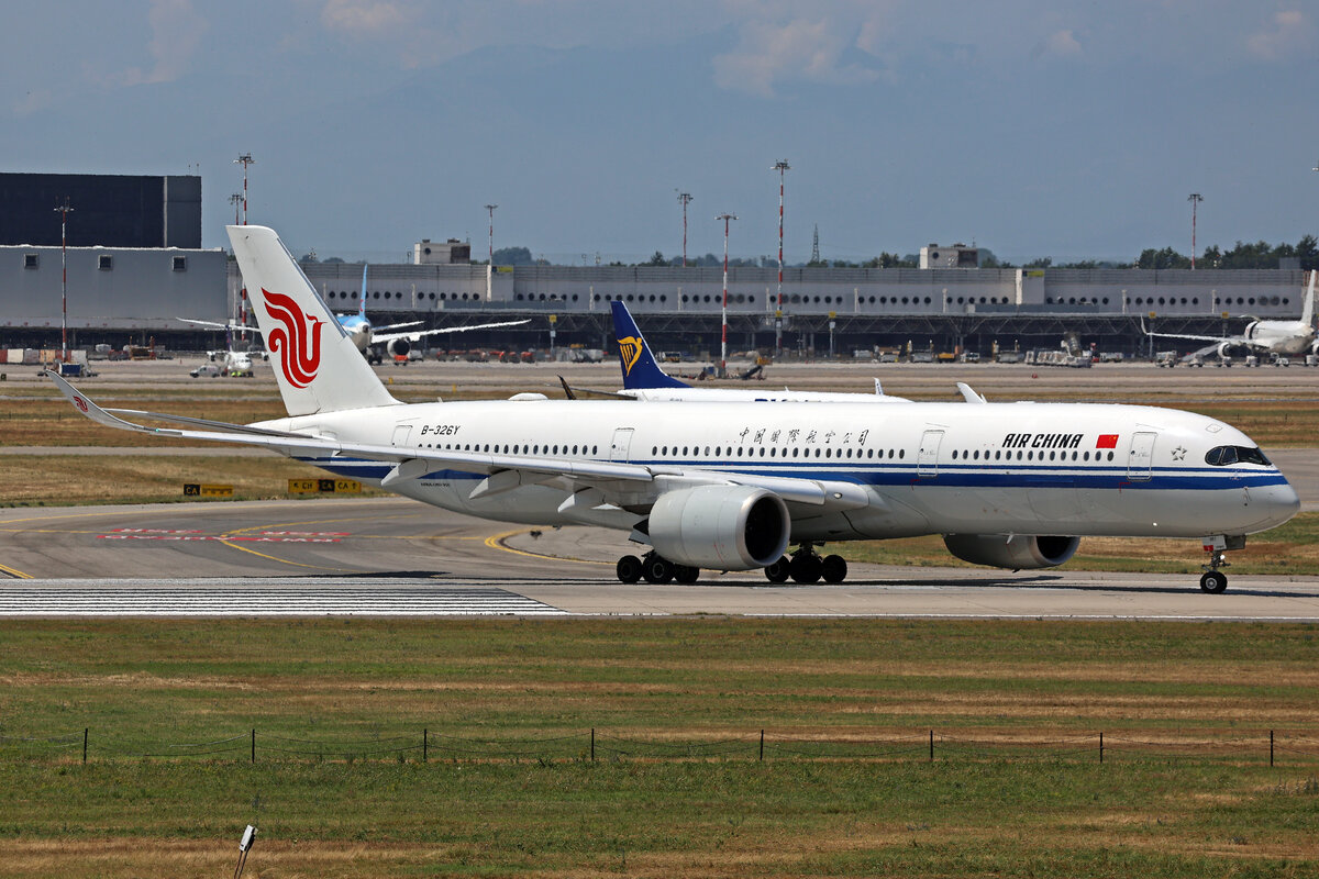 Air China, B-326Y, Airbus A350-941, msn: 517, 03.Juli 2025, MXP Milano Malpensa, Italy.