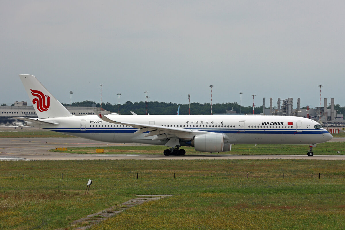 Air China, B-32DN, Airbus A350-941, msn: 595, 12.Juli 2023, MXP Milano Malpensa, Italy.