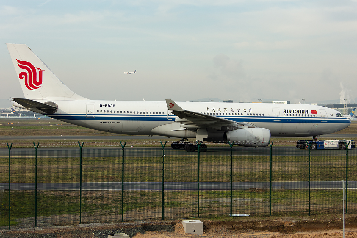 Air China, B-5925, Airbus, A330-243, 24.11.2019, FRA, Frankfurt, Germany




