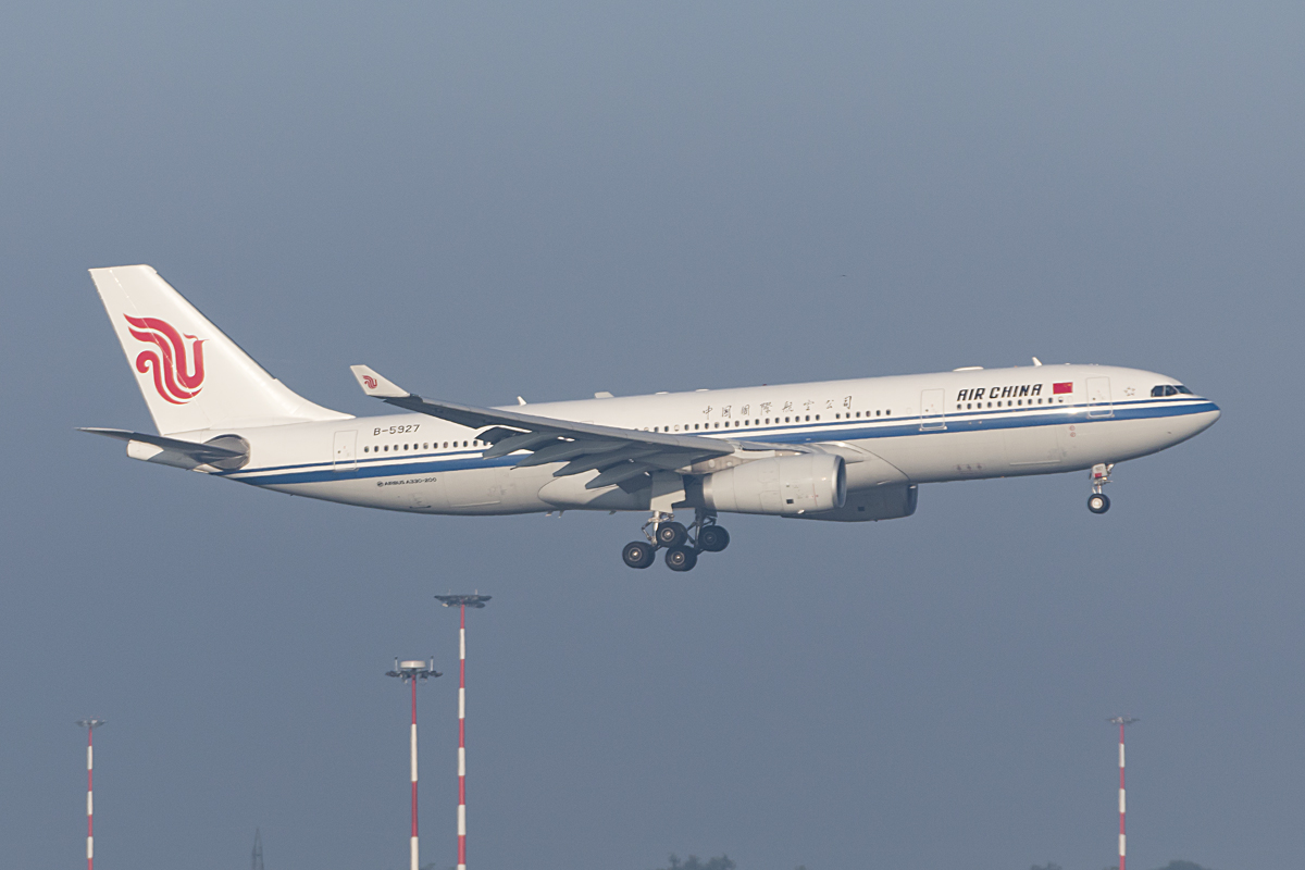 Air China, B-5927, Airbus, A330-243, 15.05.2016, MXP, Mailand, Italy



