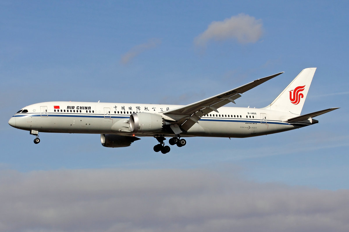 Air China Boeing 787-9 Dreamliner B-1466 bei der Landung in Frankfurt 19.2.2021