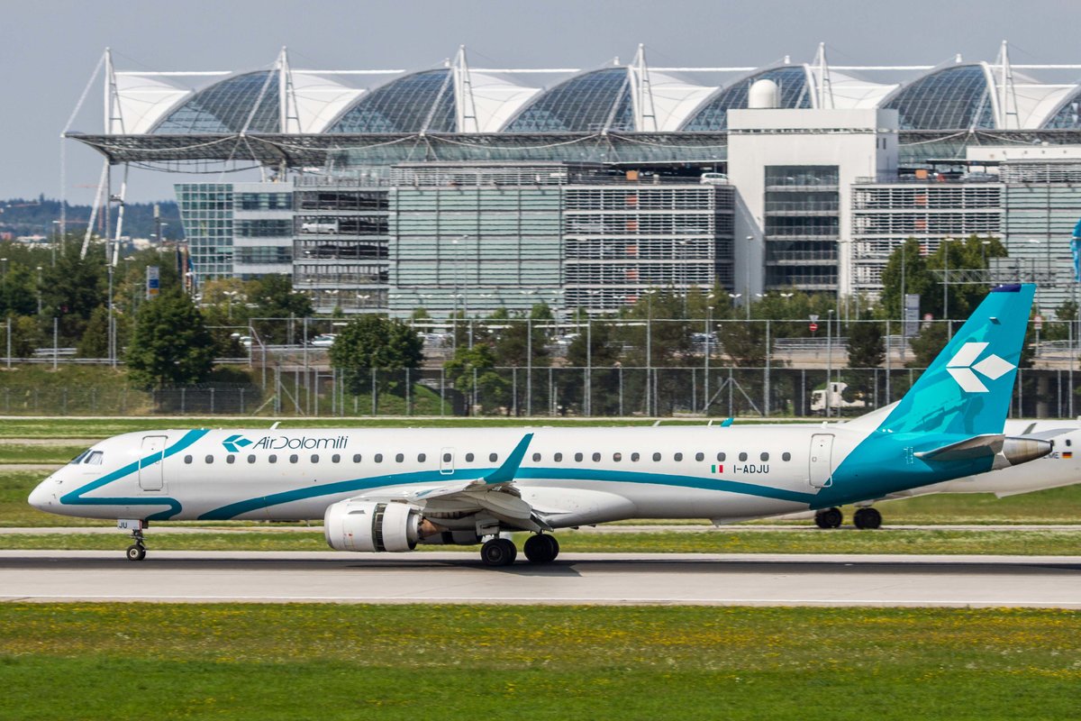Air Dolomiti (EN-DLA), I-ADJU, Embraer, 195 LR (190-200 LR), 22.08.2017, MUC-EDDM, München, Germany 