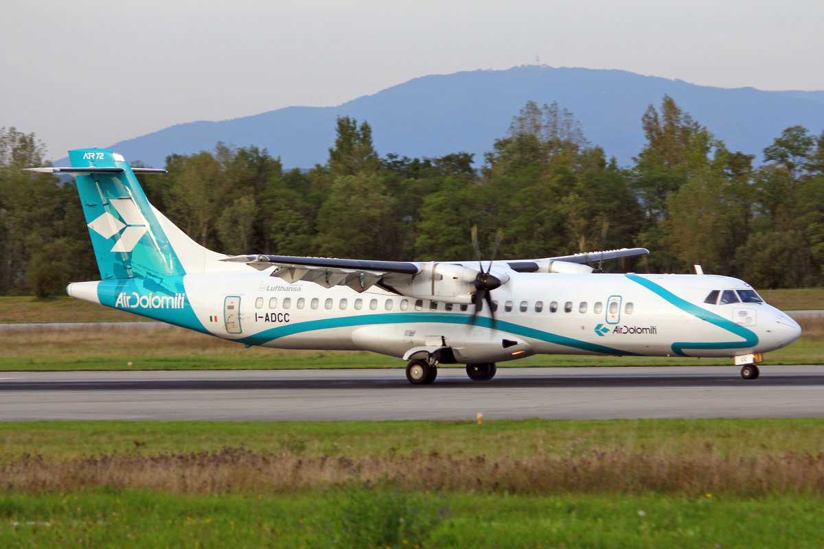 Air Dolomiti, I-ADCC, ATR 72-212A(-500), msn: 662, 20.September 2012, BSL Basel, Switzerland.