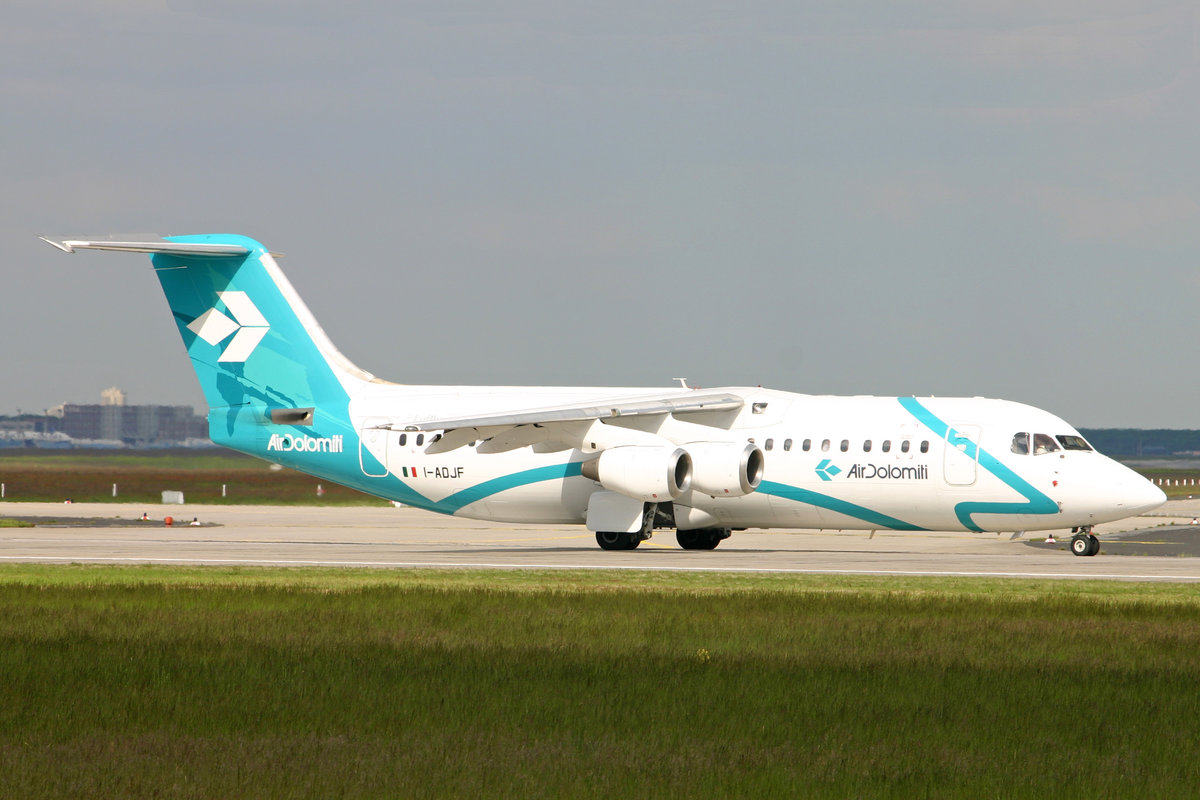 Air Dolomiti, I-ADJF, BAe 146-300, msn: E3193, 18.Mai 2005, FRA Frankfurt, Germany.