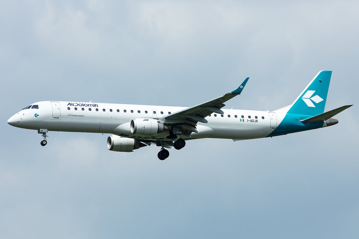 Air Dolomiti, I-ADJK, Embraer, ERJ-195LR, 01.05.2019, MUC, München, Germany