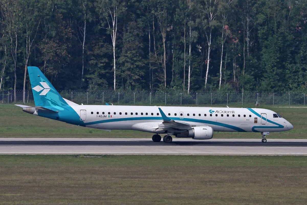 Air Dolomiti, I-ADJM, Embraer, 195 LR (190-200 LR),  Madame Butterfly (di Giacomo Puccini) , MUC-EDDM, München, 05.09.2018, Germany