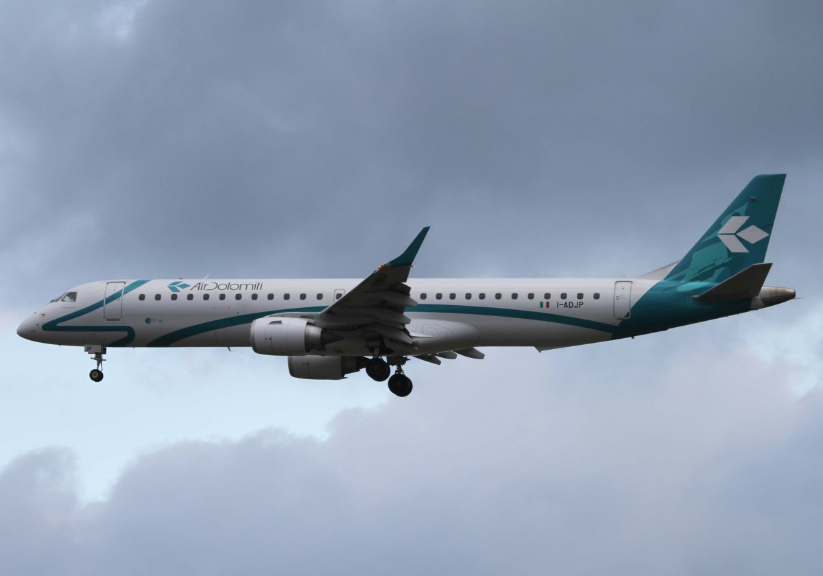 Air Dolomiti, I-ADJP  I Puritani di V.Bellini , Embraer, 195 LR, 18.04.2014, FRA-EDDF, Frankfurt, Gemany