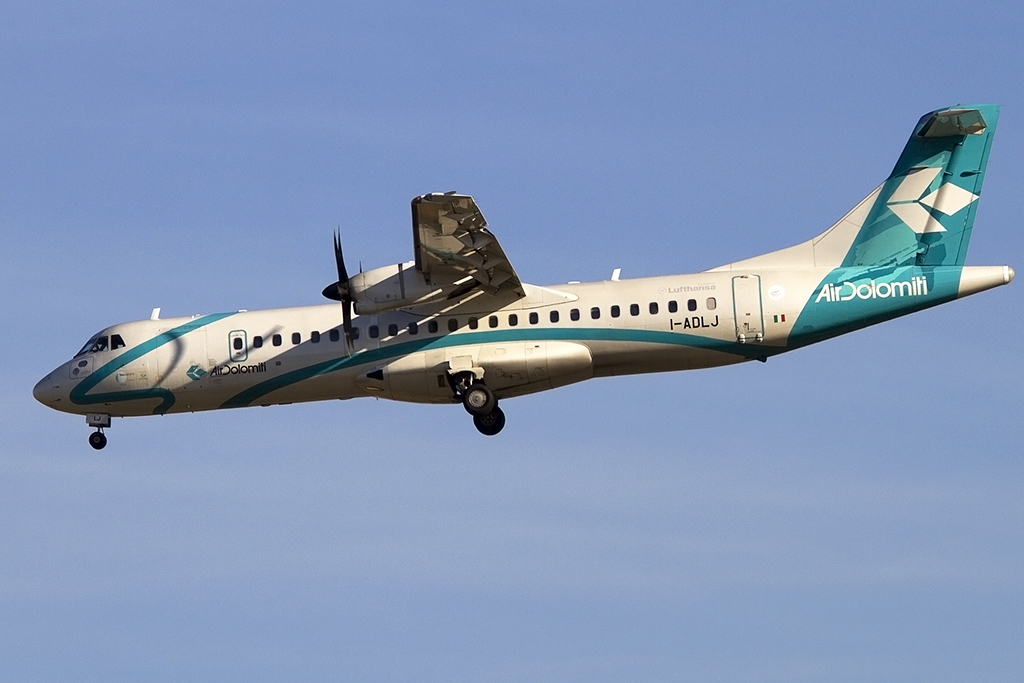 Air Dolomiti, I-ADLJ, ATR, 72-200, 16.08.2013, FRA, Frankfurt, Germany 




