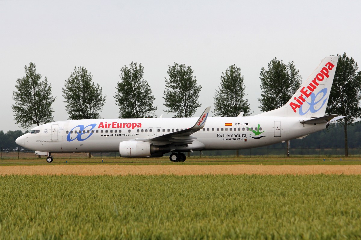 Air Europa, EC-JNF, Boeing B737-85P (W), 5.Juli 2015, AMS  Amsterdam, Netherlands. Mit Extremadura Sticker.