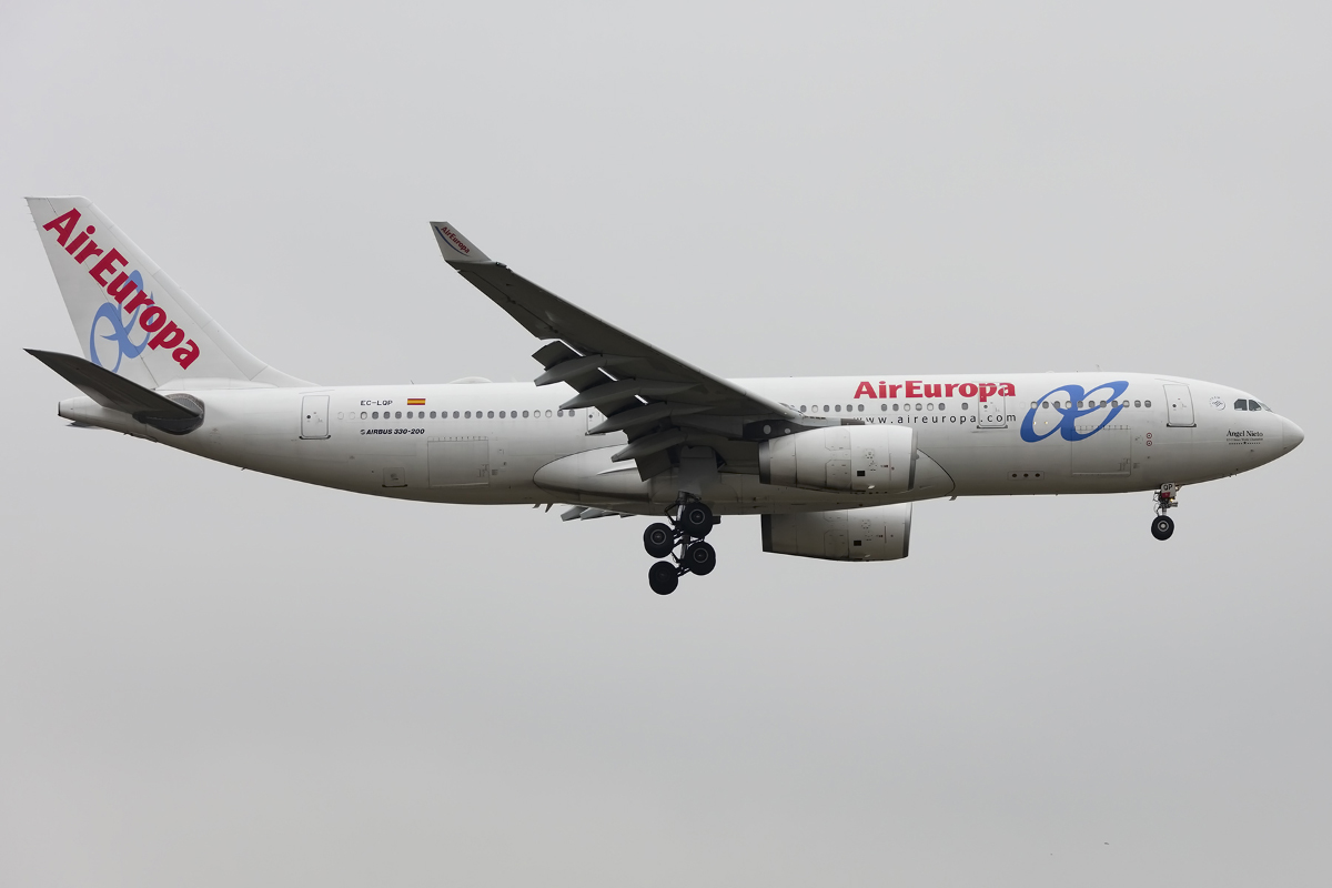 Air Europa, EC-LQP, Airbus, A330-243, 02.04.2016, FRA, Frankfurt, Germany 



