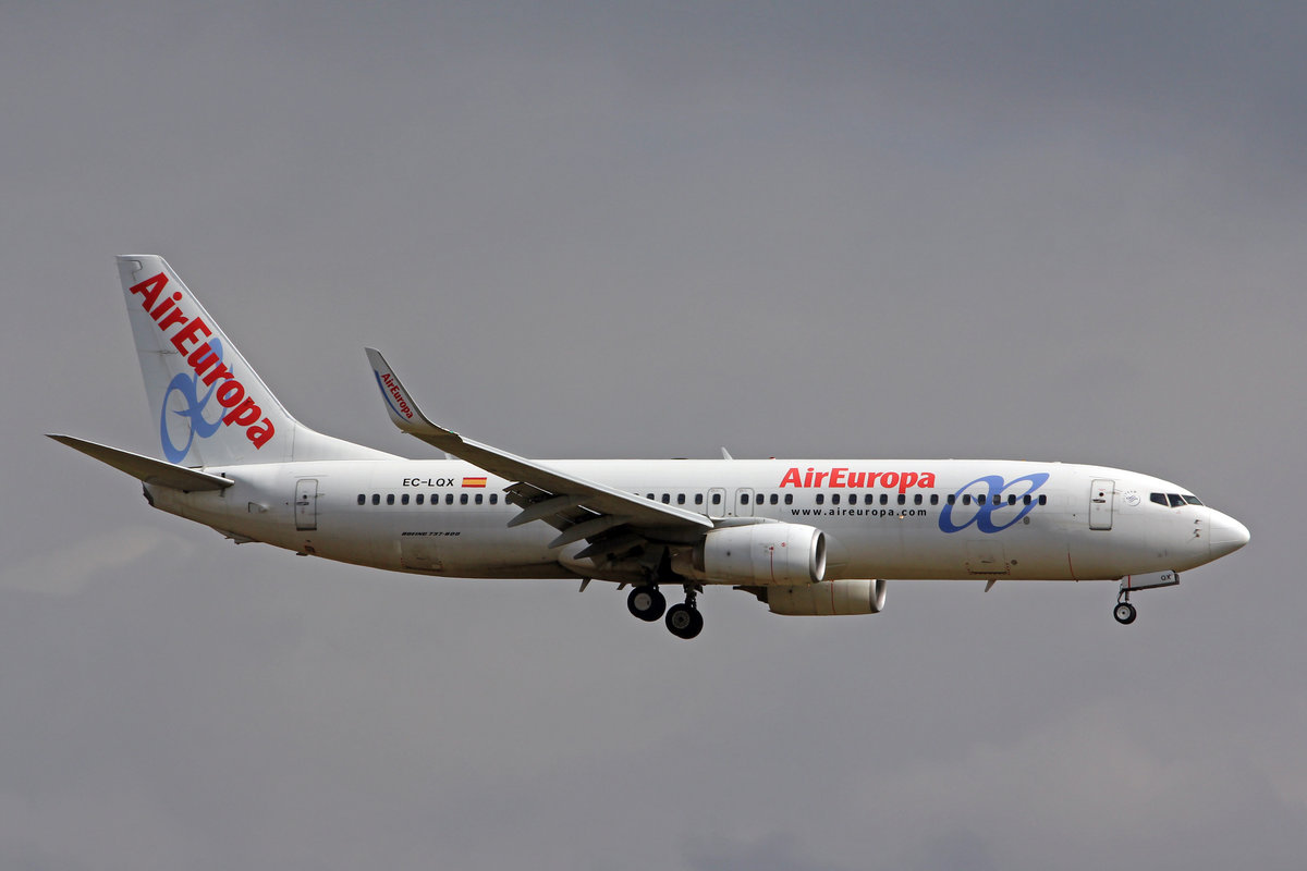 Air Europa, EC-LQX, Boeing B737-85P, msn: 36589/4116, 20.März 2021, ZRH Zürich, Switzerland.