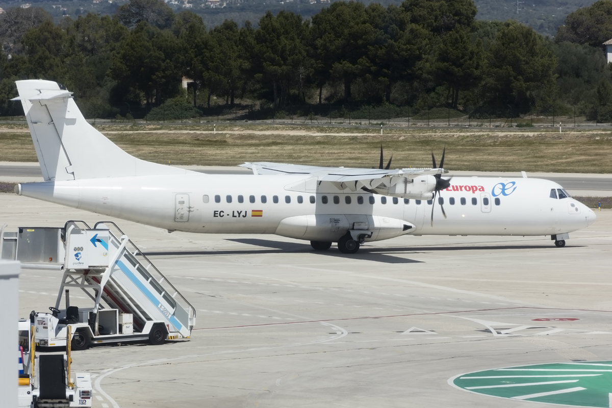 Air Europa, EC-LYJ, Aerospatiale, ATR 72-201, 24.04.2016, PMI, Palma de Mallorca, Spain 



