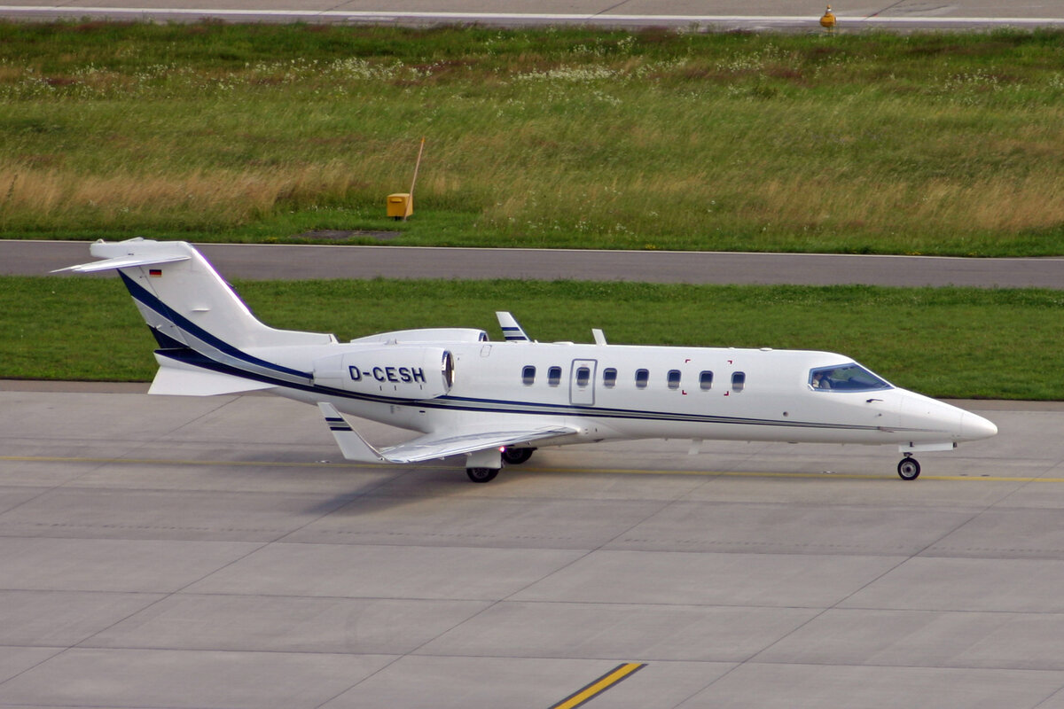 Air Evex, D-CESH, Learjet 45, msn: 45-017, 23.Juni 2007, ZRH Zürich, Switzerland.