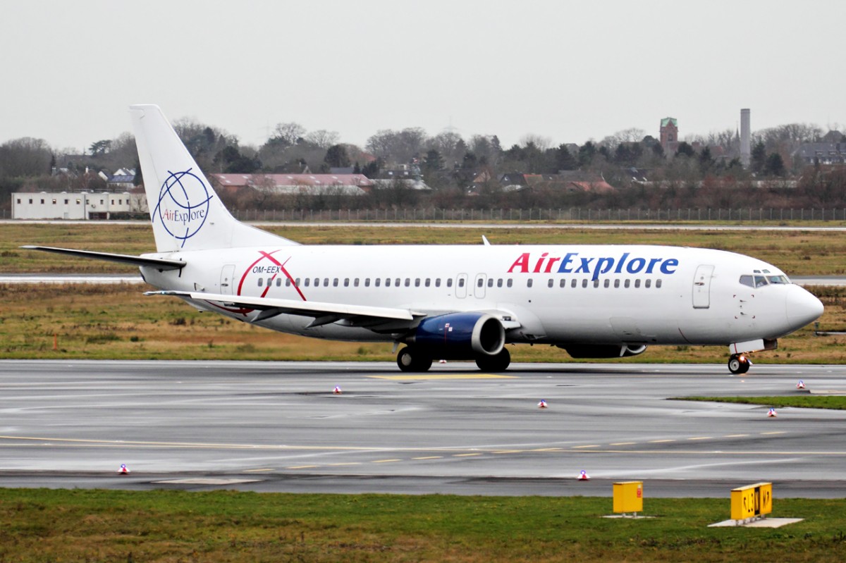 Air Explore OM-EEX rollt zum Start in Düsseldorf 20.12.2014