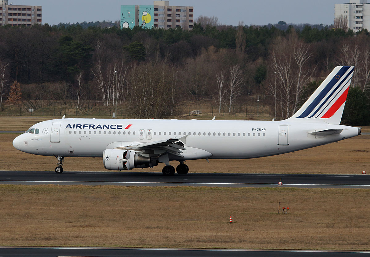 Air France, Airbus A 320-214, F-GKXR, TXL, 16.03.2017
