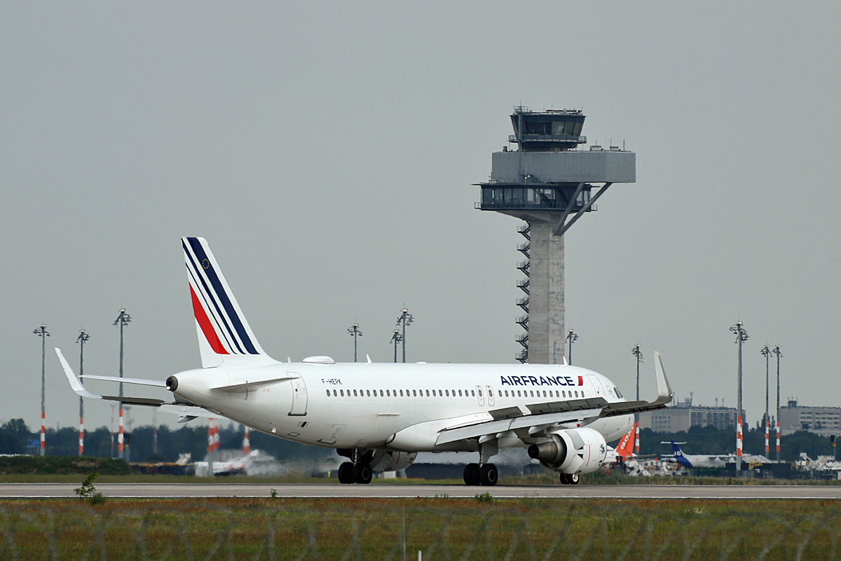 Air France, Airbus A 320-214, F-HEPK, BER, 04.06.2022