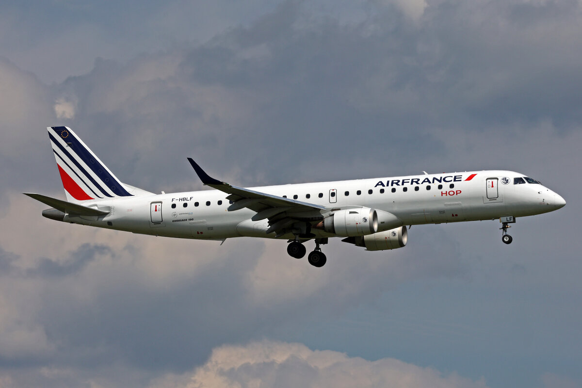 Air France by HOP, F-HBLF, Embraer ERJ-190LR, msn: 19000158, 24.August 2025, ZRH Zürich, Switzerland.