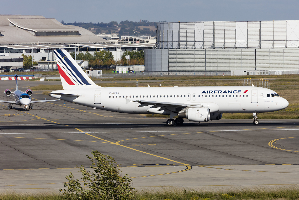 Air France, F-GHQJ, Airbus, A320-211, 29.09.2015, TLS, Toulouse, France 




