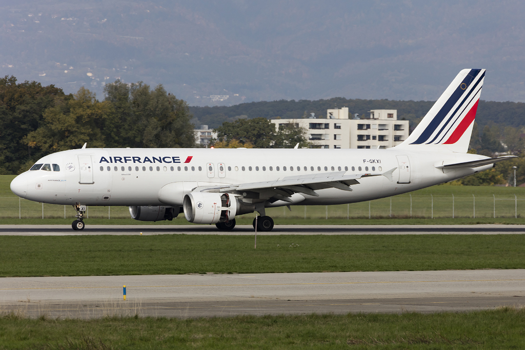 Air France, F-GKXI, Airbus, A320-214, 17.10.2015, GVA, Geneve, Switzerland




