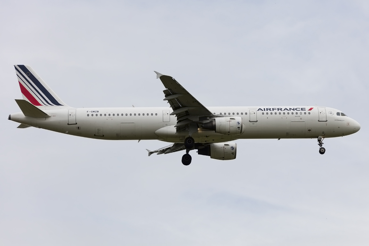 Air France, F-GMZB, Airbus, A321-111, 07.05.2016, CDG, Paris, France 



