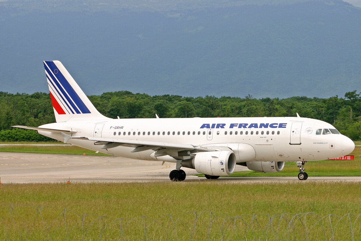 Air France, F-GRHR, Airbus A319-111, msn: 1415,11.Juni 2008, GVA Genève, Switzerland.
