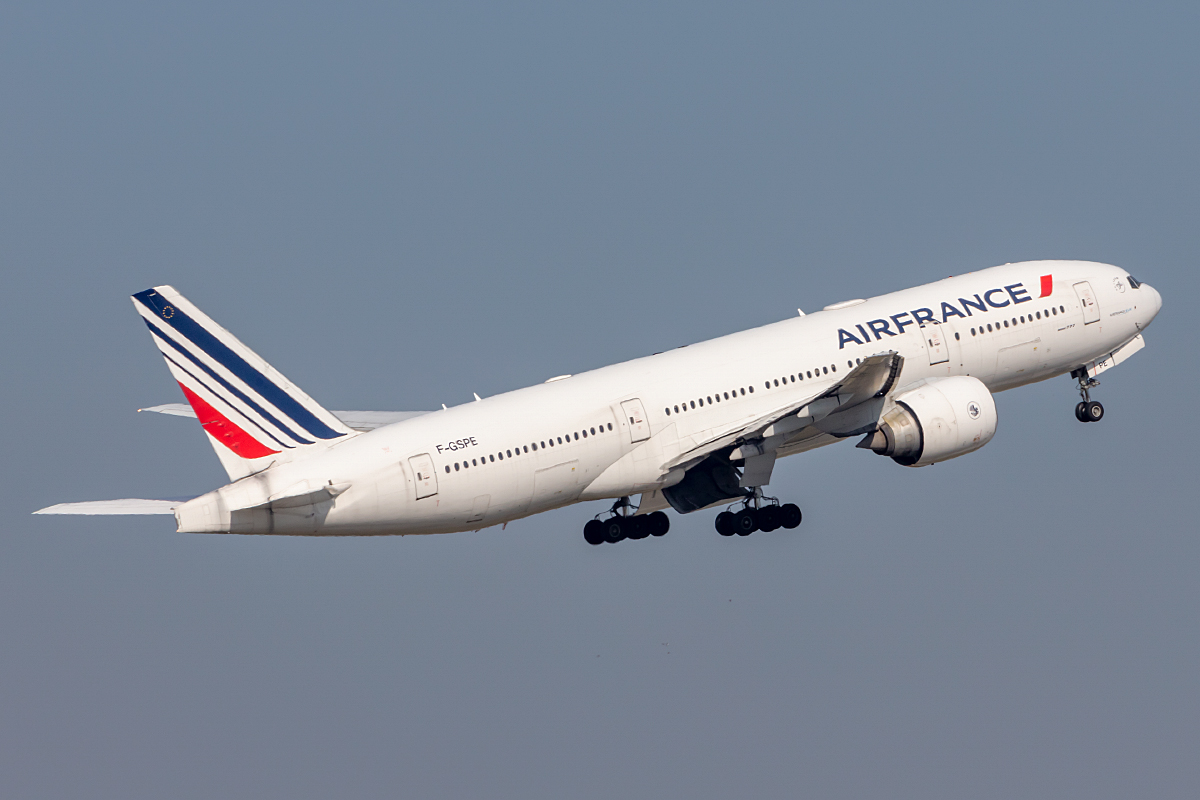 Air France, F-GSPE, Boeing, B777-228ER, 10.10.2021, CDG, Paris, France
