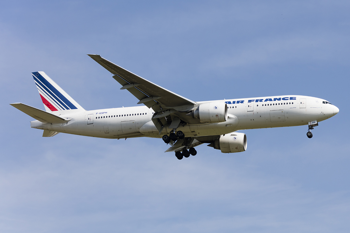 Air France, F-GSPH, Boeing, B777-228ER, 08.05.2016, CDG, Paris, France



