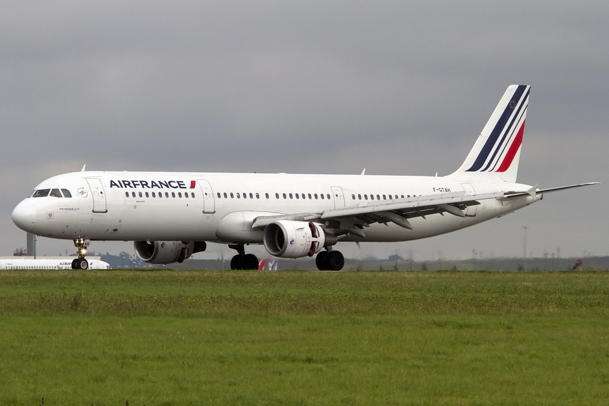Air France, F-GTAH, Airbus, A321-211, 20.10.2013, CDG, Paris, France




