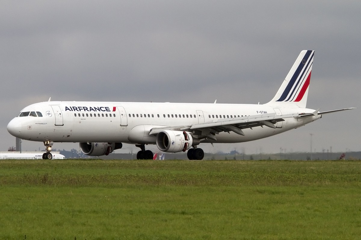 Air France, F-GTAH, Airbus, A321-211, 20.10.2013, CDG, Paris, France




