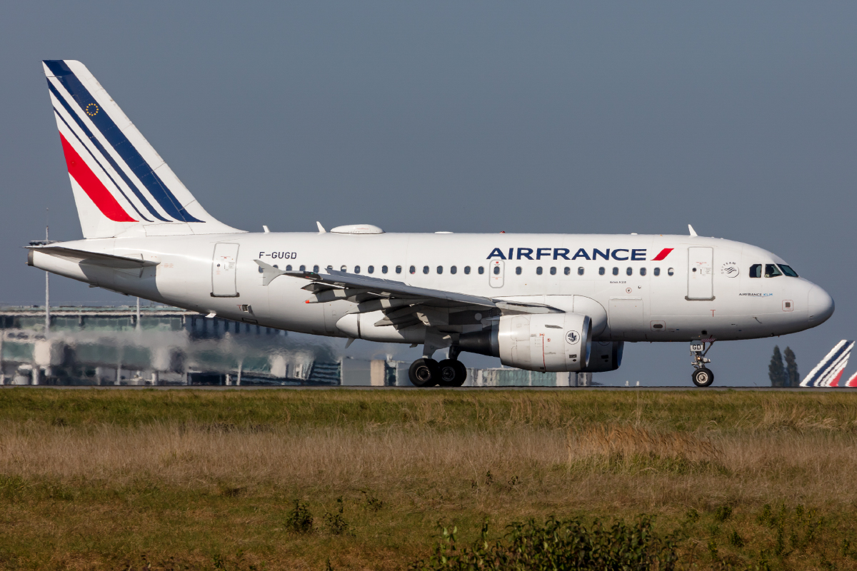 Air France, F-GUGD, Airbus, A318-111, 09.10.2021, CDG, Paris, France