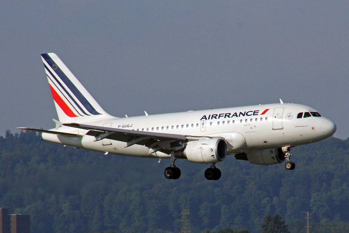 Air France, F-GUGJ, Airbus A318-111, msn: 2582, 29.Juli 2017, ZRH Zürich, Switzerland.
