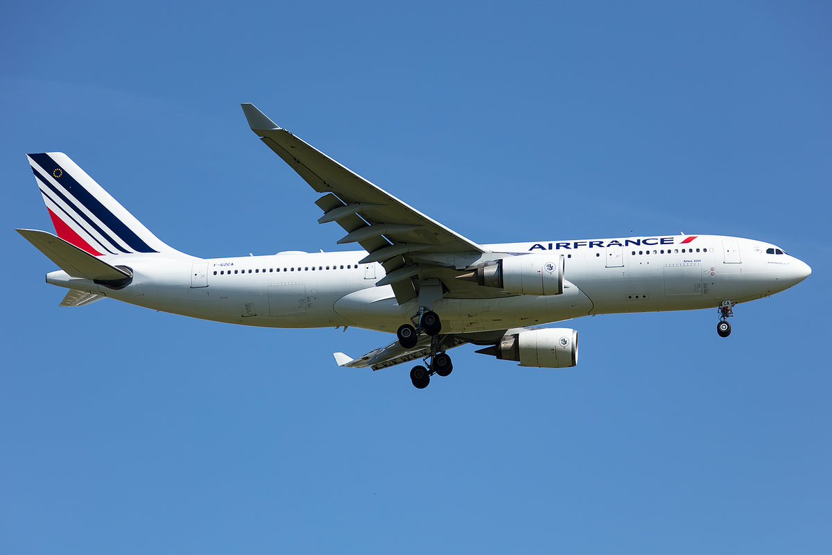 Air France, F-GZCA, Airbus, A330-203, 14.05.2019, CDG, Paris, France






