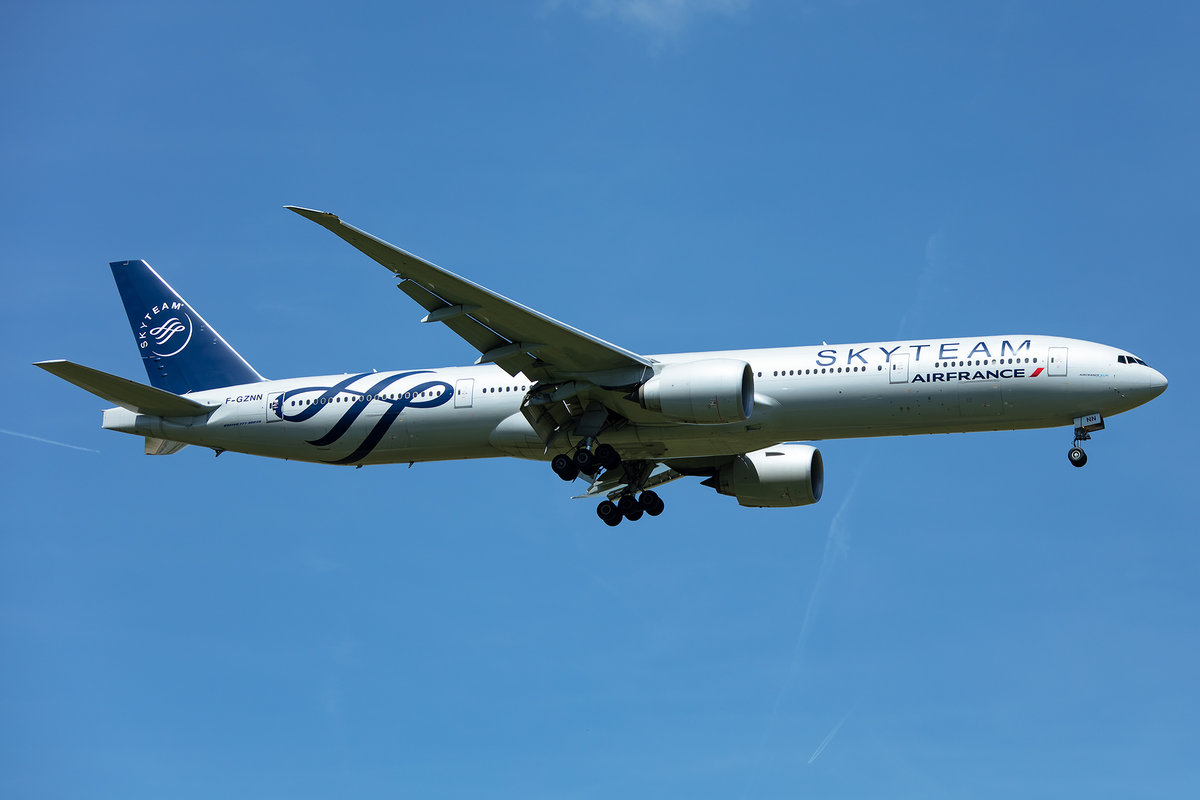 Air France, F-GZNN, Boeing, B777-328ER, 13.05.2019, CDG, Paris, France






