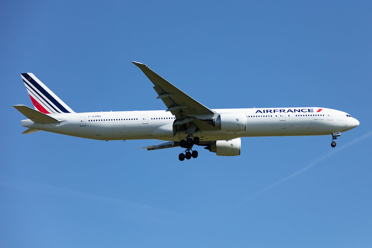 Air France, F-GZNU, Boeing, B777-328ER, 14.05.2019, CDG, Paris, France


