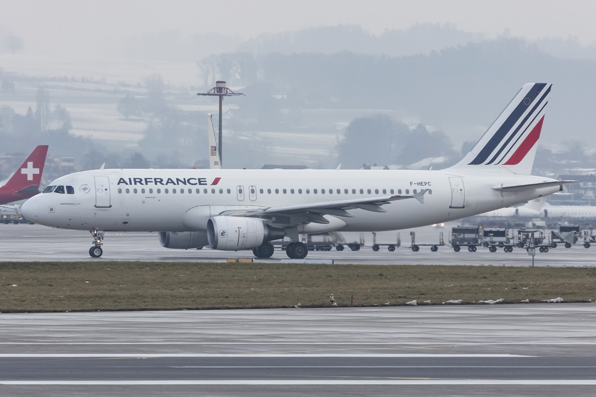 Air France, F-HEPC, Airbus, A320-214, 23.01.2016, ZRH, Zürich, Switzerland


