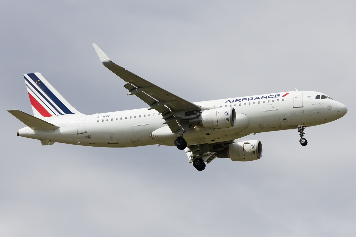 Air France, F-HEPF, Airbus, A320-214, 07.05.2016, CDG, Paris, France 



