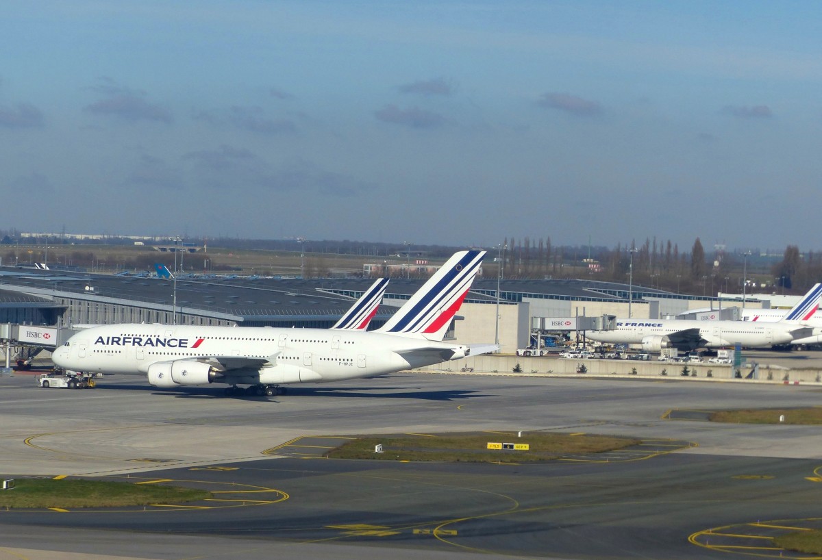 Air France, F-HPJE, Airbus A380, Paris (CDG), 16.2.2016