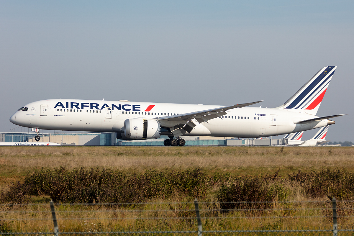 Air France, F-HRBC, Boeing, B787-9, 10.10.2021, CDG, Paris, France