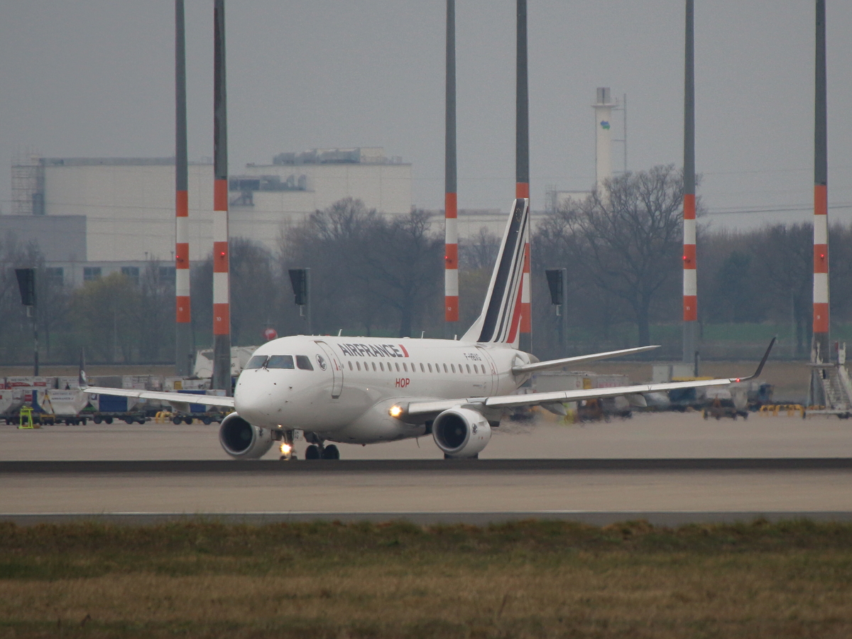 Air France Hop, ERJ-170STD, F-HBXG, BER, 12.04.2026