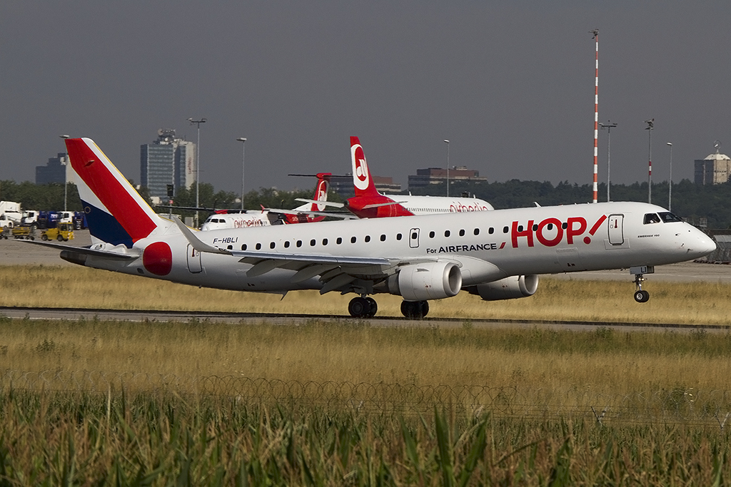 Air France - HOP!, F-HBLI, Embraer, ERJ-190, 24.07.2015, STR, Stuttgart, Germany 




