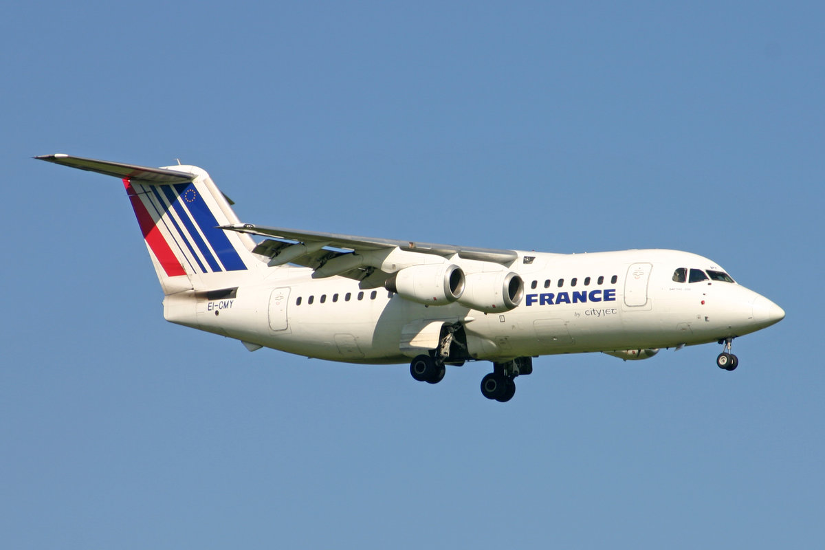 Air France (Operated by CityJet), EI-CMY, BAe 146-200, msn: E2039, 09.Oktober 2005, ZRH Zürich, Switzerland.