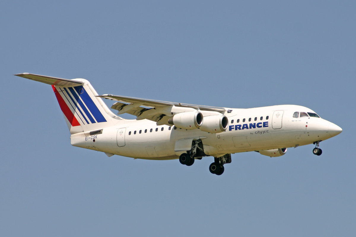 Air France (Operated by CityJet), EI-CSK, BAe 146-200A, msn: E2062, 24.Juni 2006, ZRH Zürich, Switzerland.