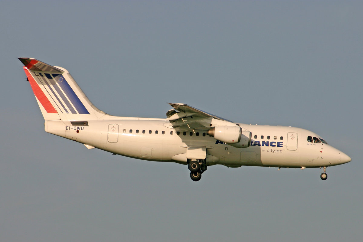 Air France (Operated by CityJet), EI-CWD, BAe 146-200, msn: E2108, 12.Oktober 2006, ZRH Zürich, Switzerland.