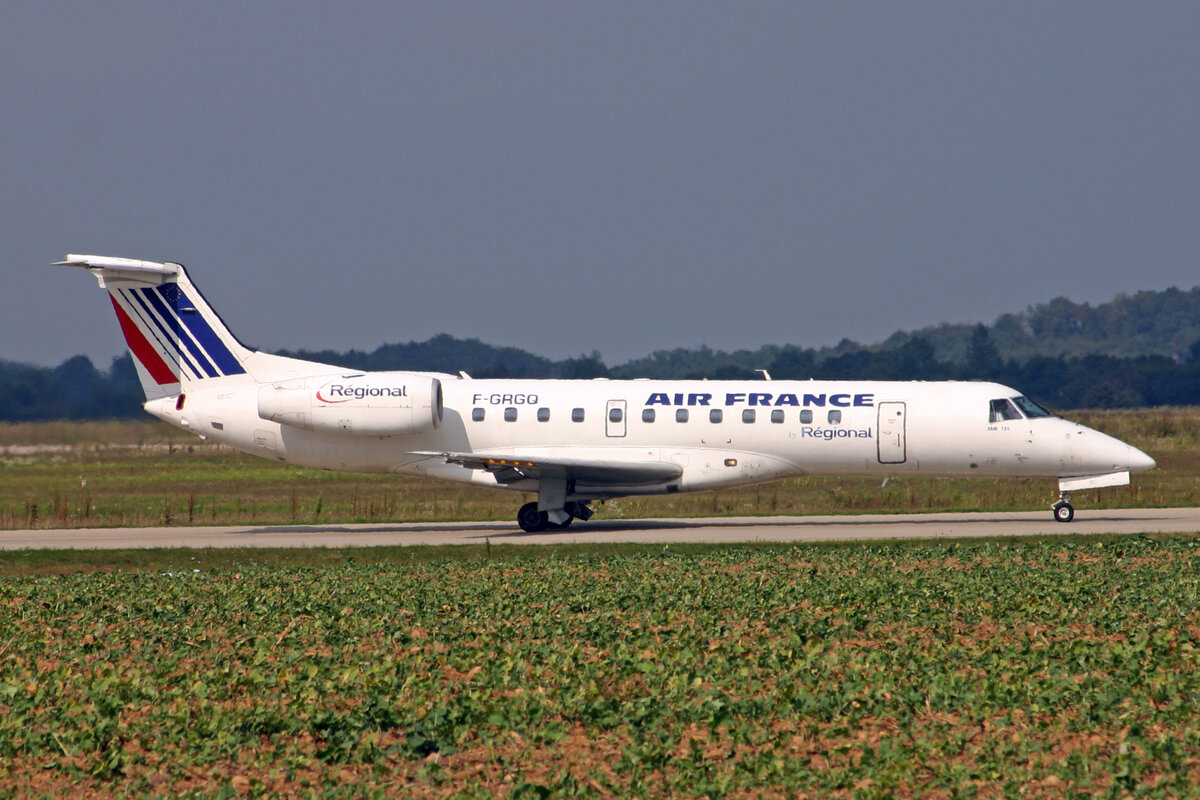 Air France (Oprated by Régional), F-GRGQ, Embraer ERJ-135ER, msn: 14500233, 31.August 2007, LYS Lyon-Saint-Exupéry, France.